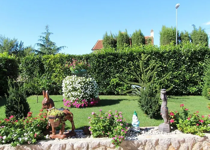 게스트하우스 Ravlic Ana 말린스카